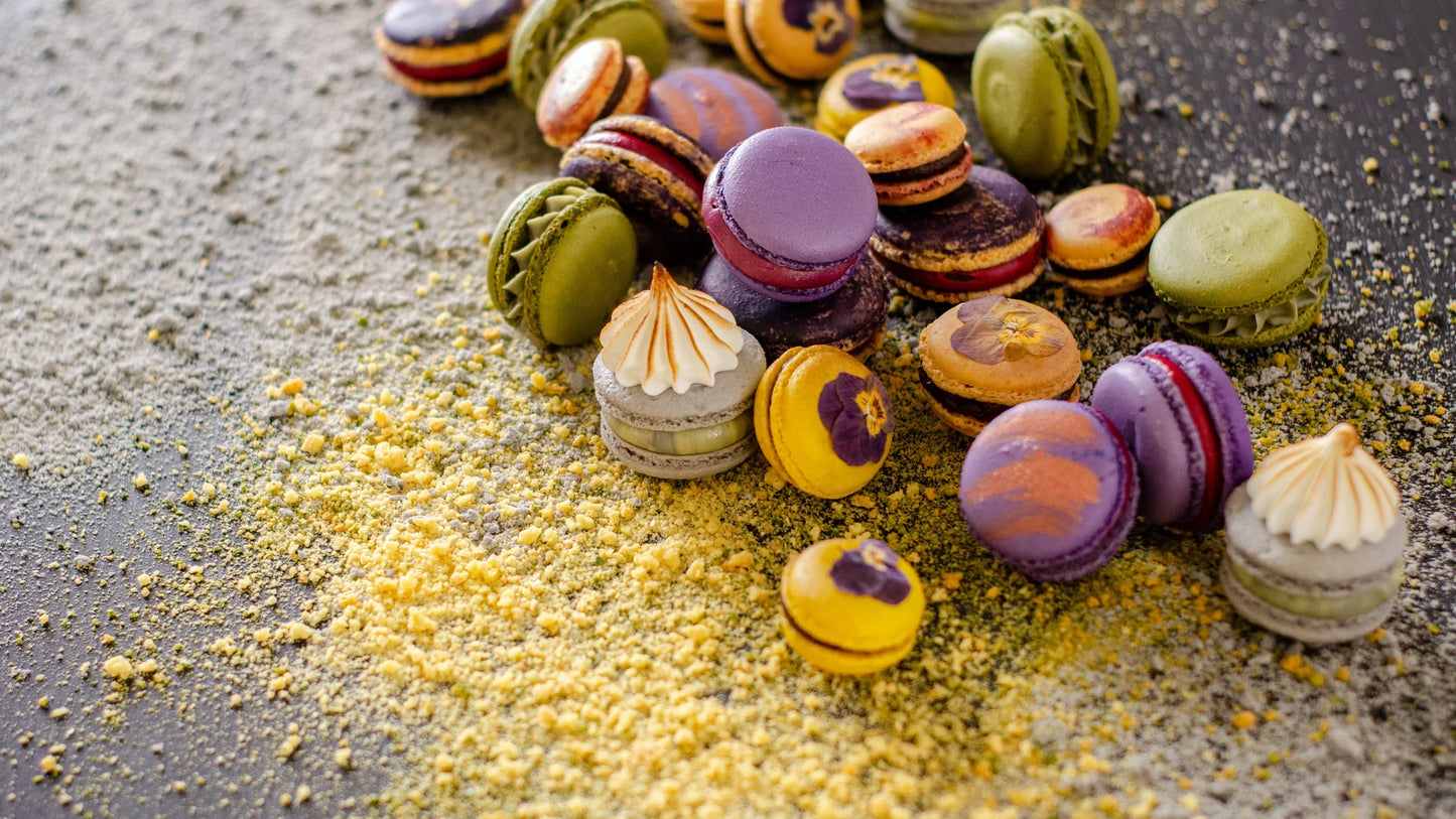 Amaretto Macarons Candle